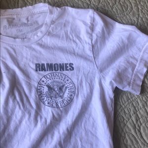 Like new distressed white and grey ramones tee